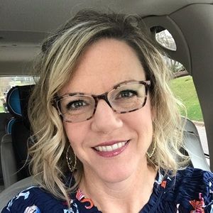 Meet your Posher, Debra